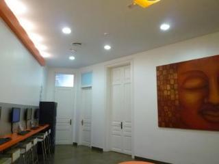 Hip Karma Hostal *